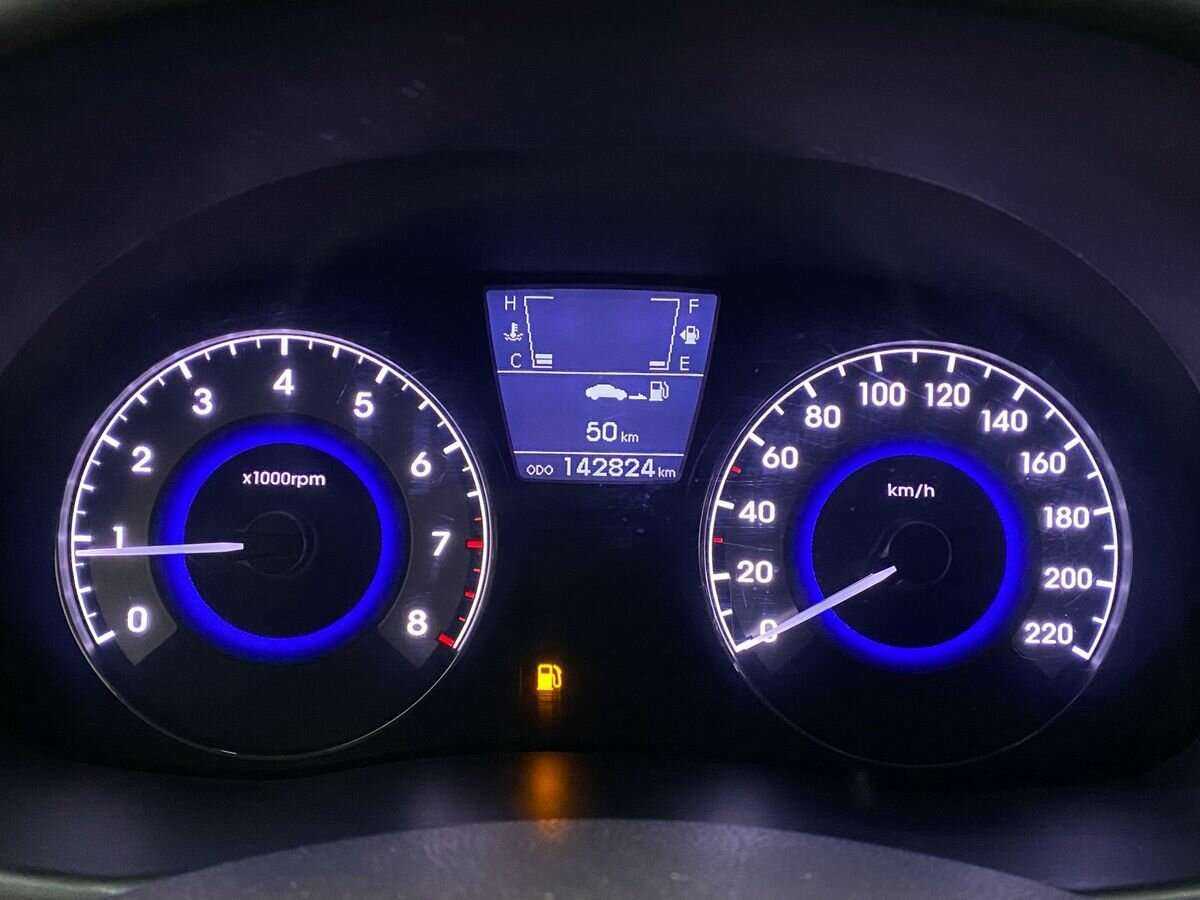 Hyundai Solaris, 2012 - Фото №12