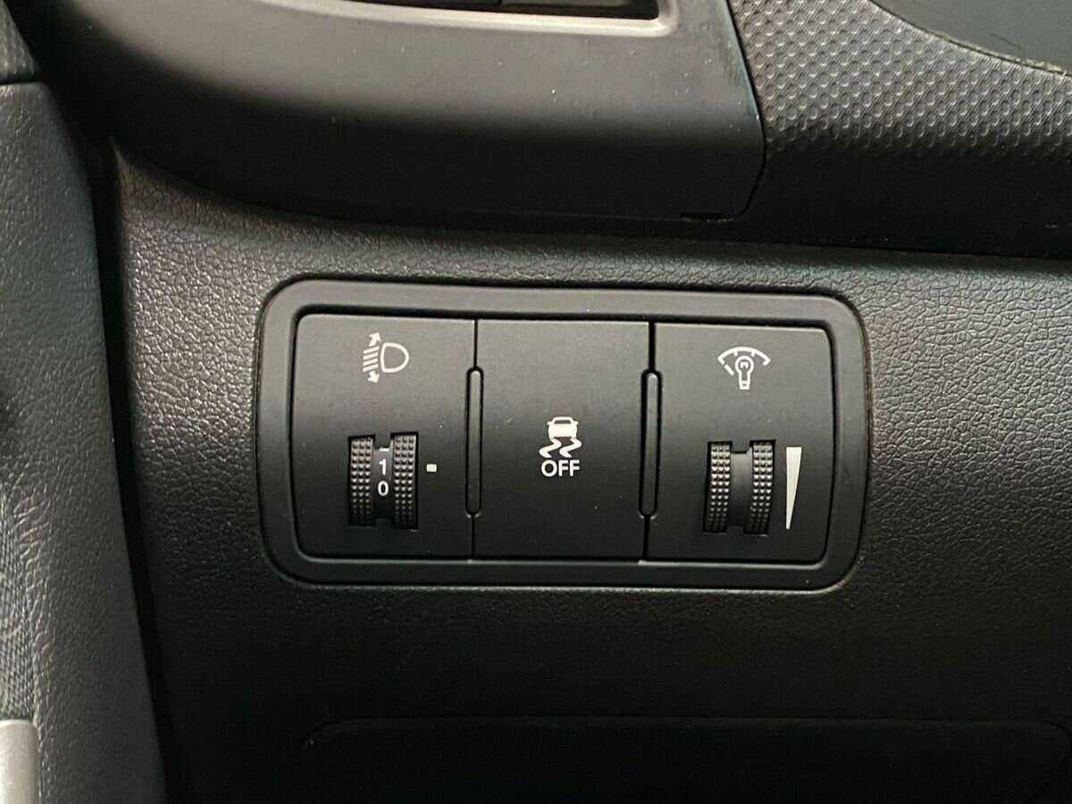 Hyundai Solaris, 2012 - Фото №15