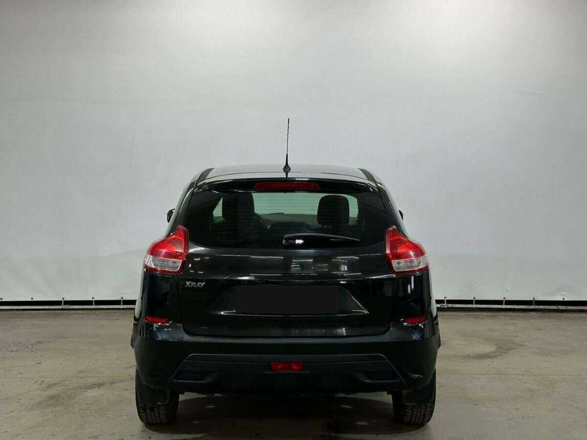 Lada (ВАЗ) XRAY, 2017 - Фото №5