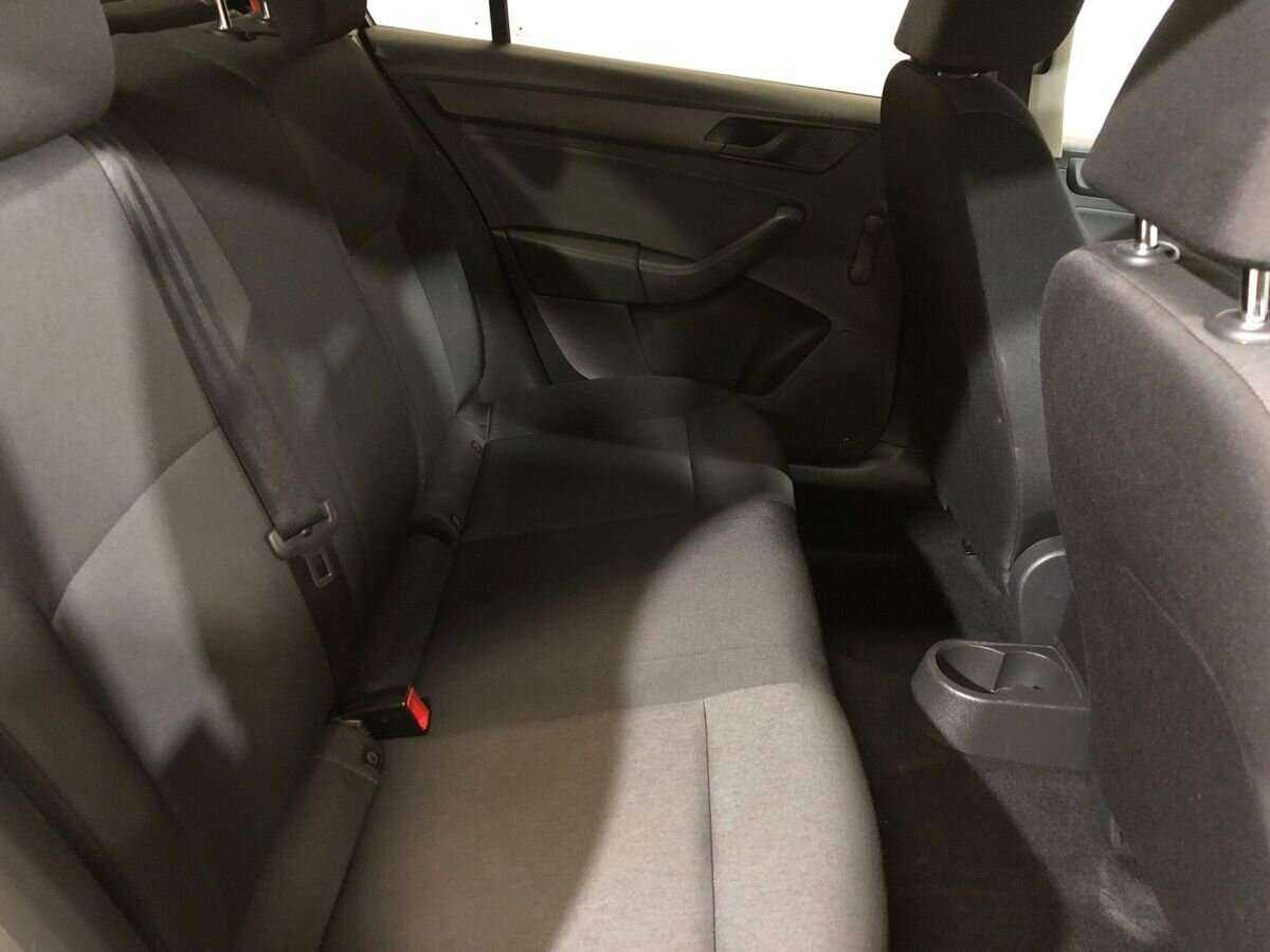 Skoda Rapid, 2015 - Фото №10