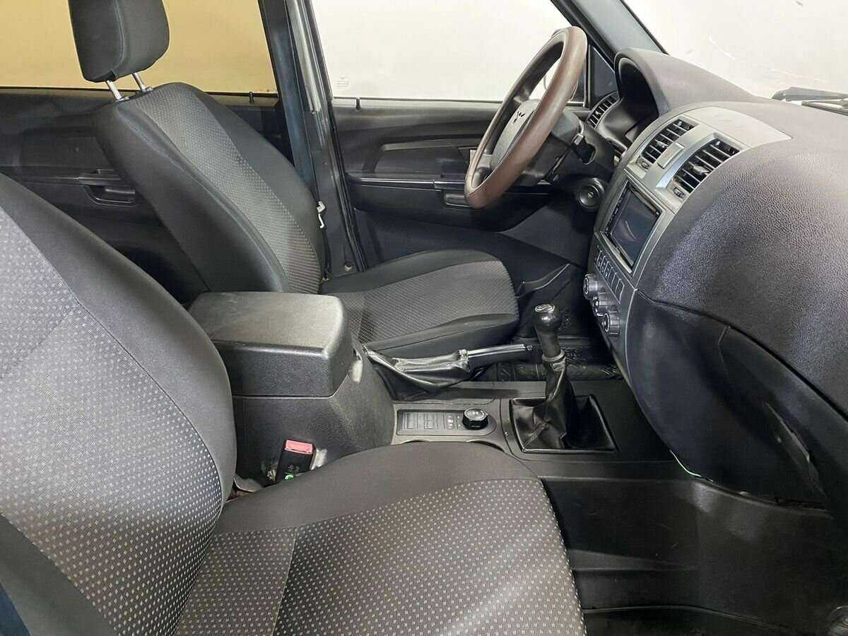 УАЗ Patriot, 2016 - Фото №9