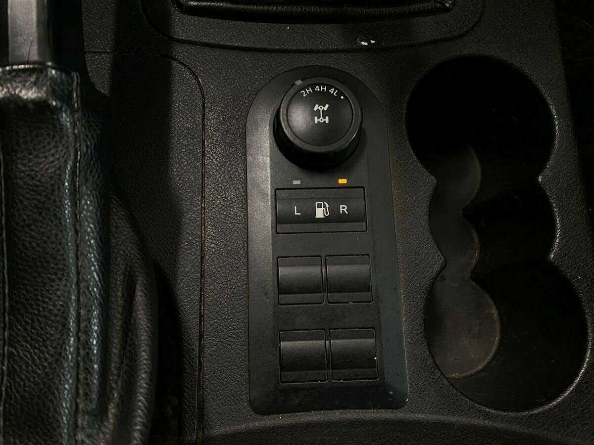 УАЗ Patriot, 2016 - Фото №13