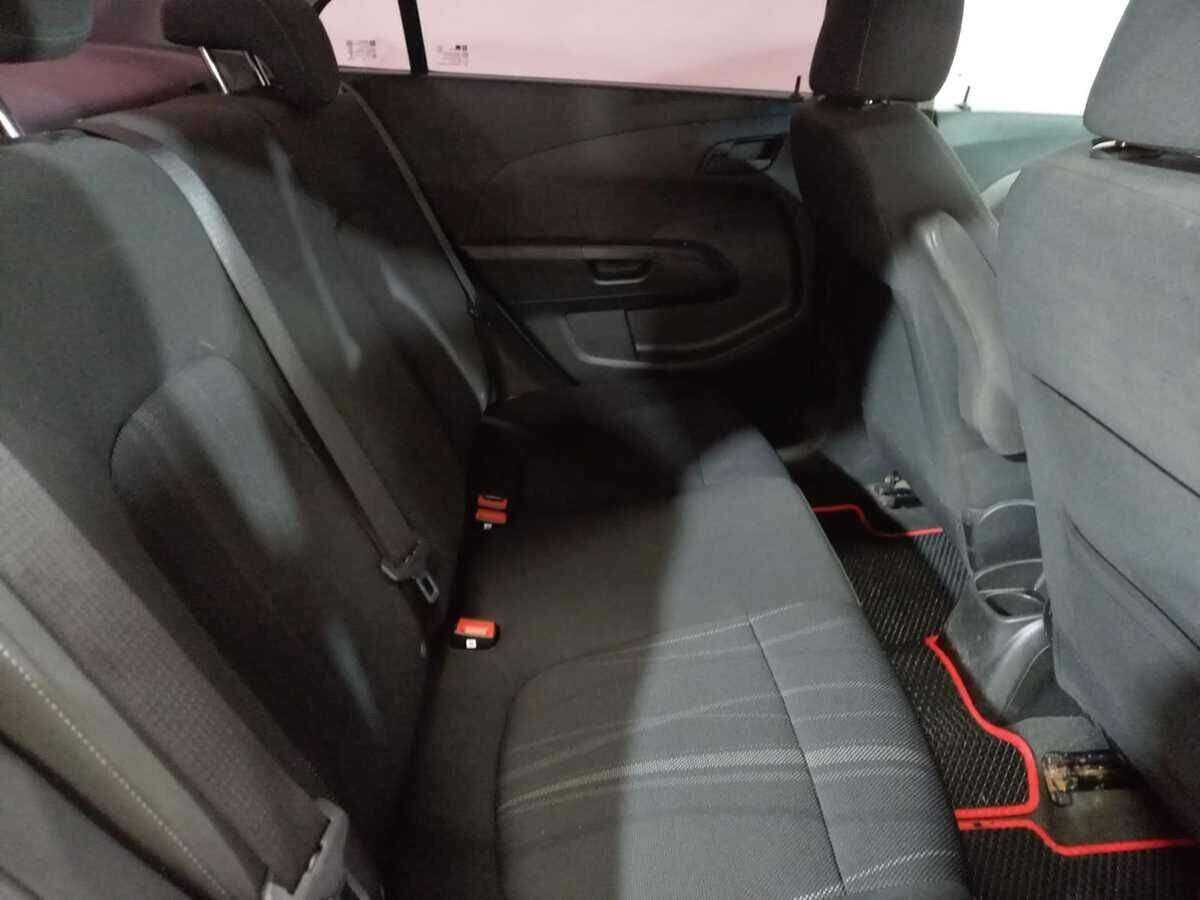 Chevrolet Aveo, 2013 - Фото №9