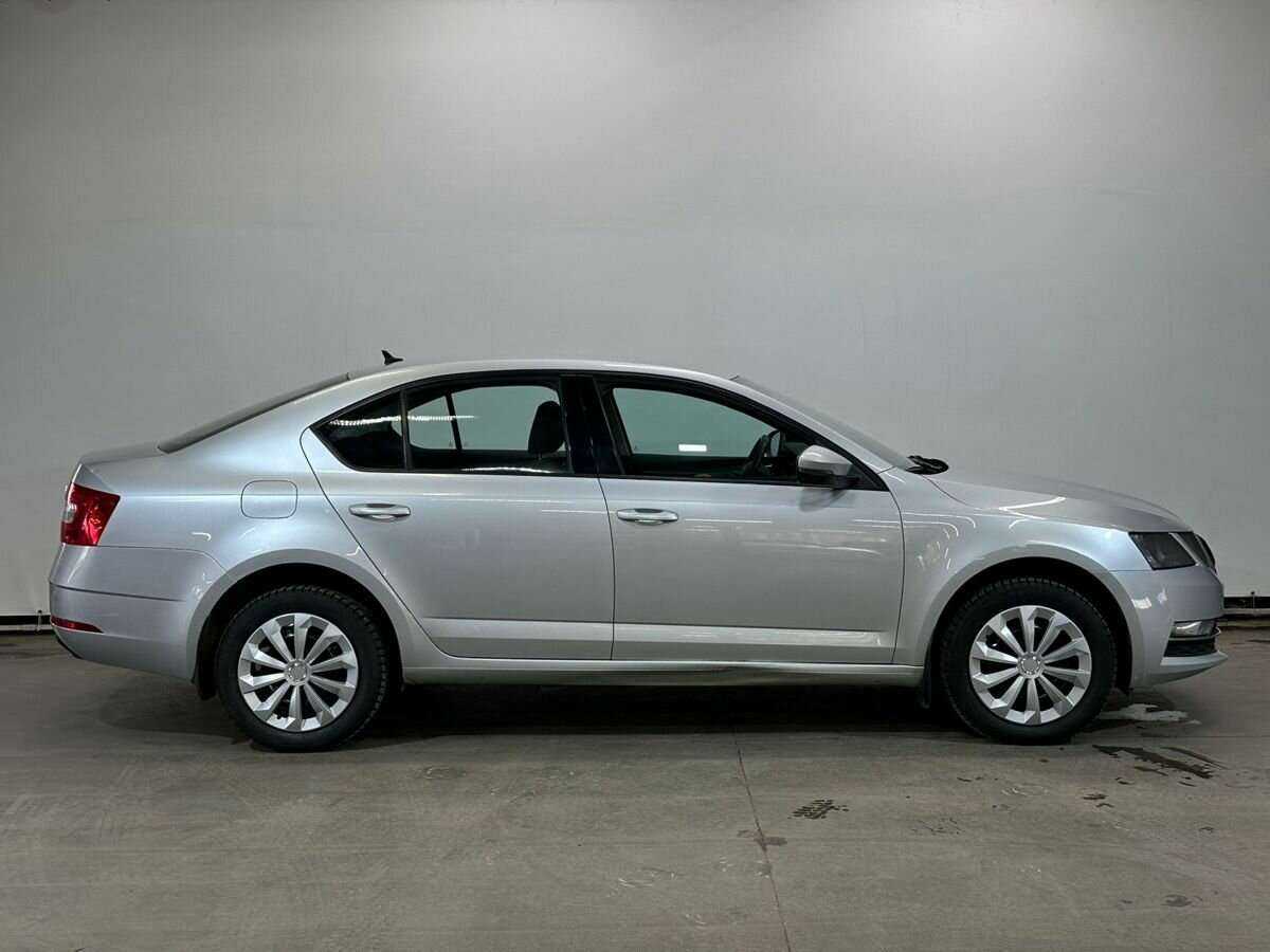 Skoda Octavia, 2018 - Фото №3