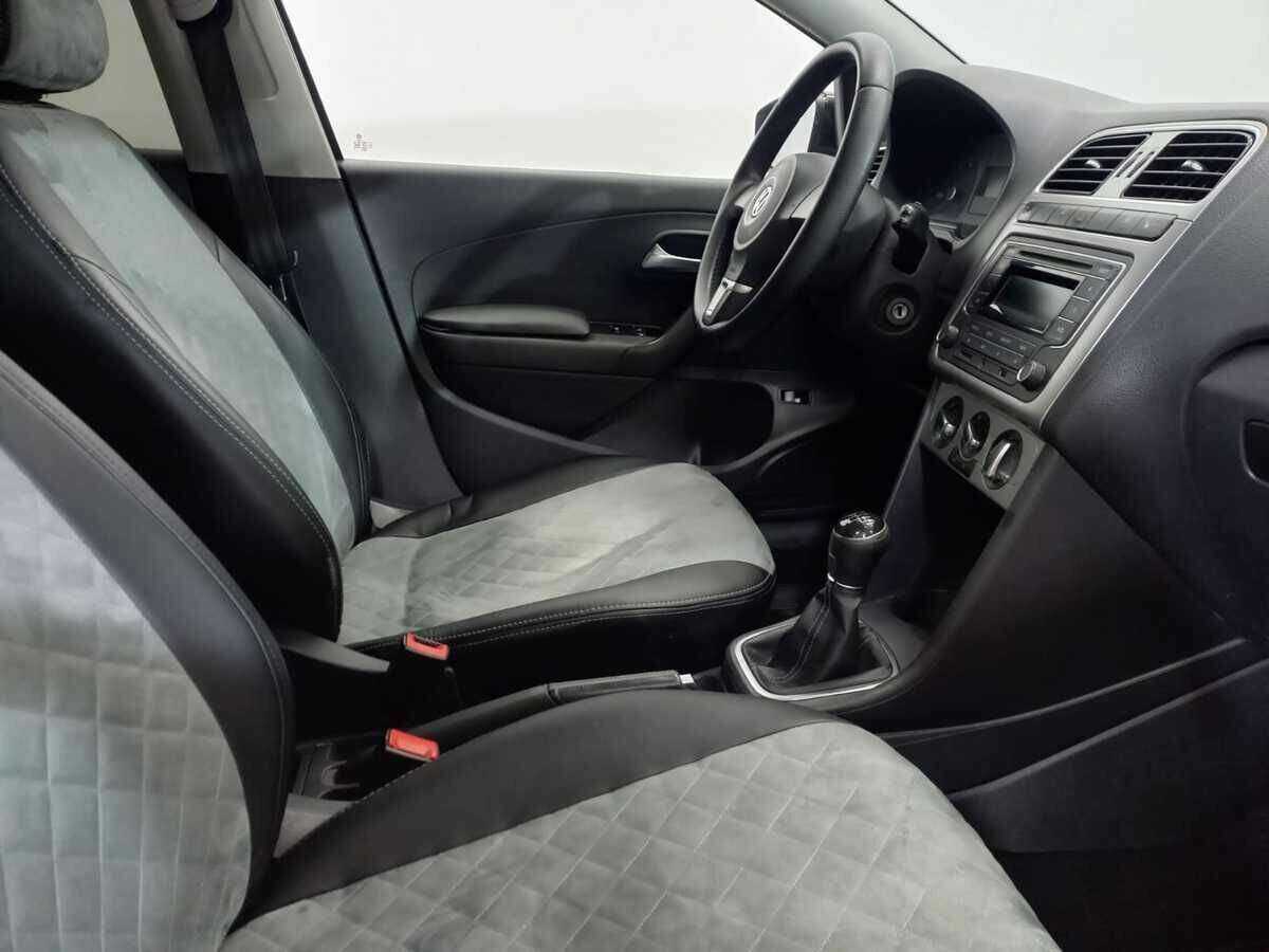 Volkswagen Polo, 2013 - Фото №9