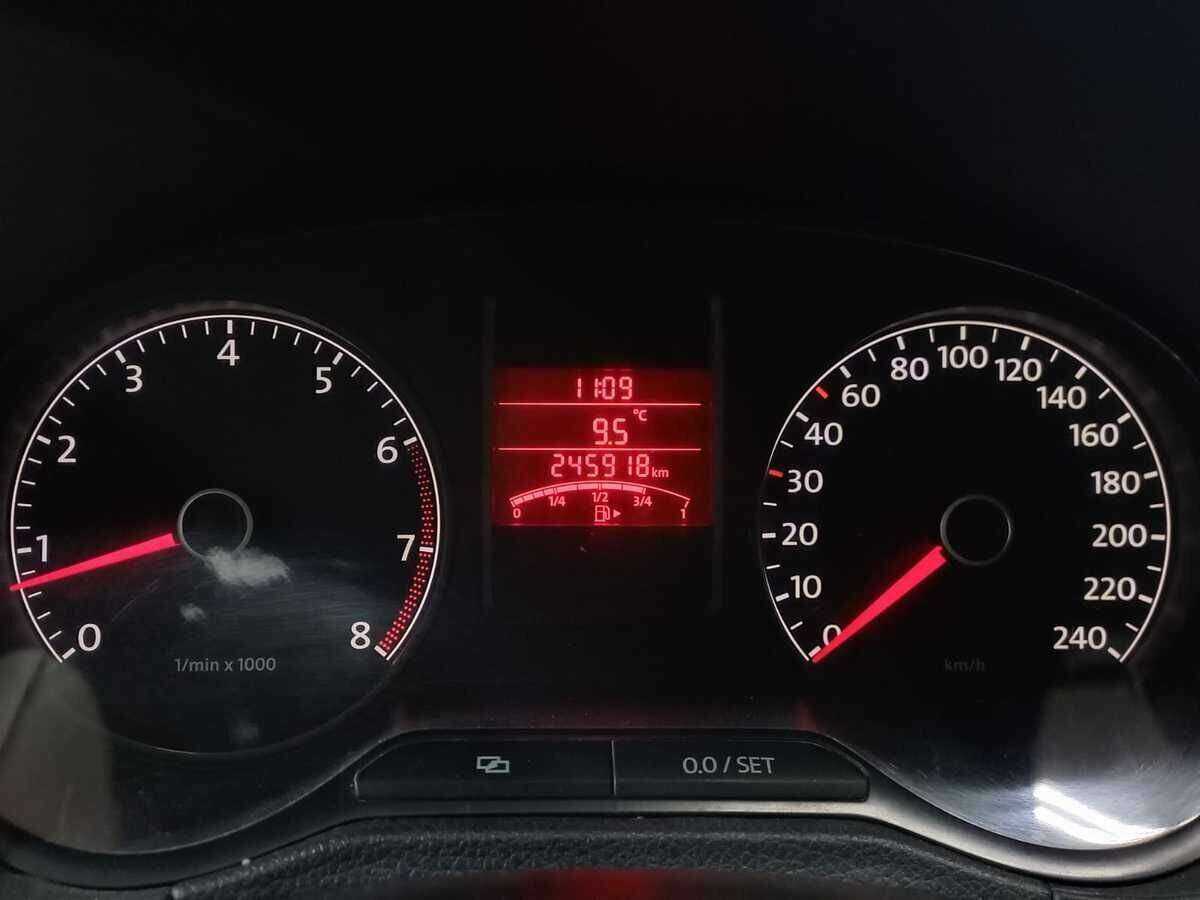 Volkswagen Polo, 2013 - Фото №11