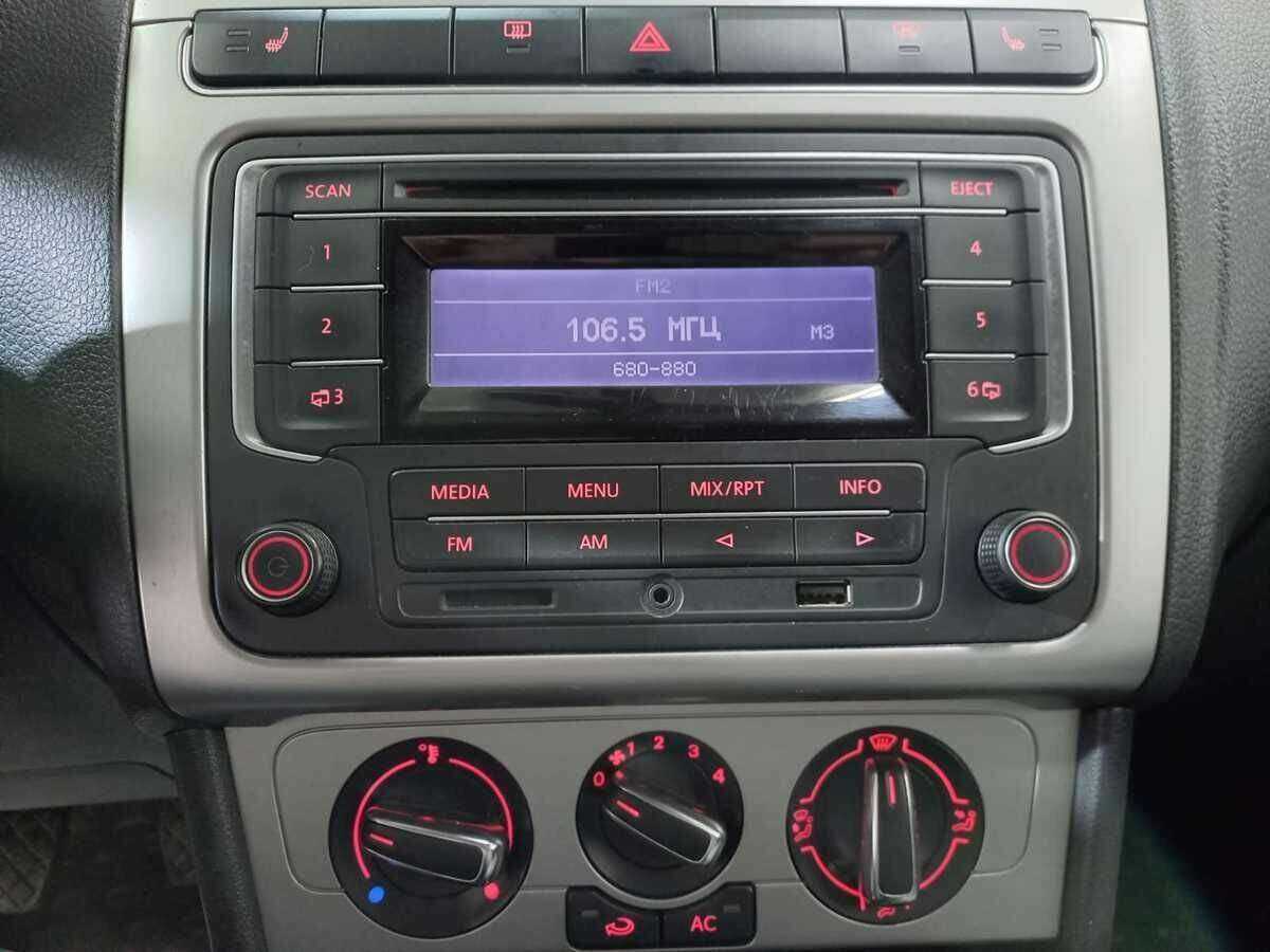 Volkswagen Polo, 2013 - Фото №12