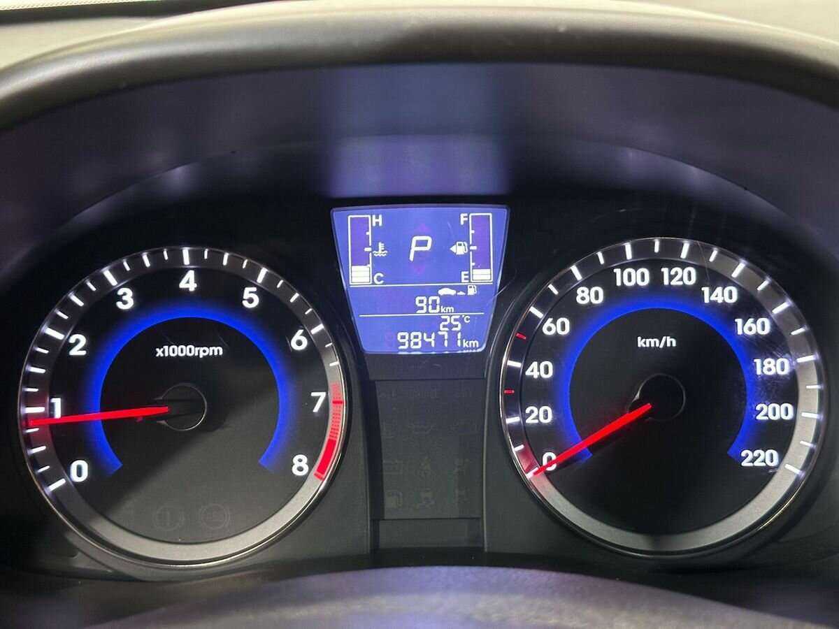 Hyundai Solaris, 2015 - Фото №8