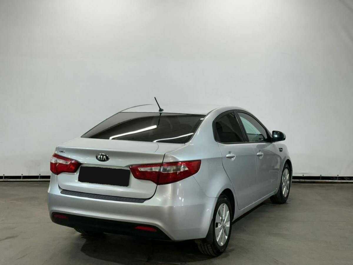 Kia Rio 6-speed, 2014 - Фото №4