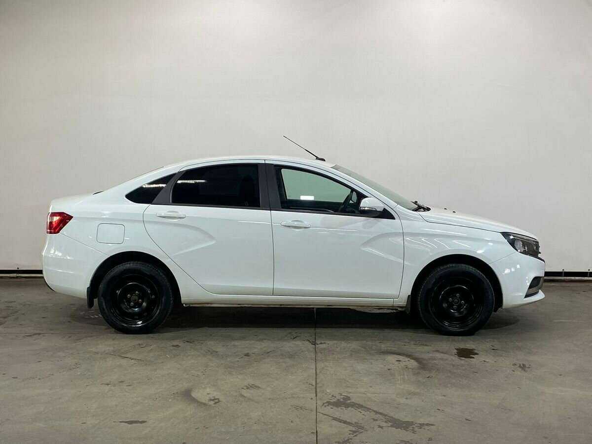 Lada (ВАЗ) Vesta, 2021 - Фото №3