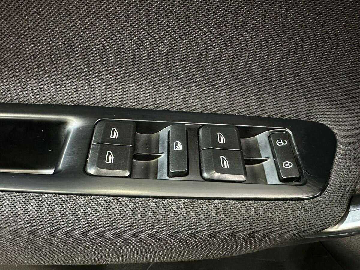 Geely Atlas, 2019 - Фото №15