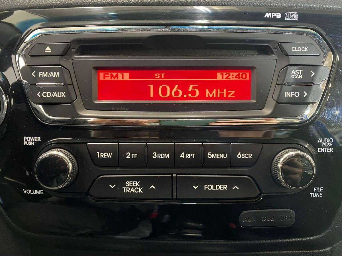 Kia Rio, 2013 - Фото №12