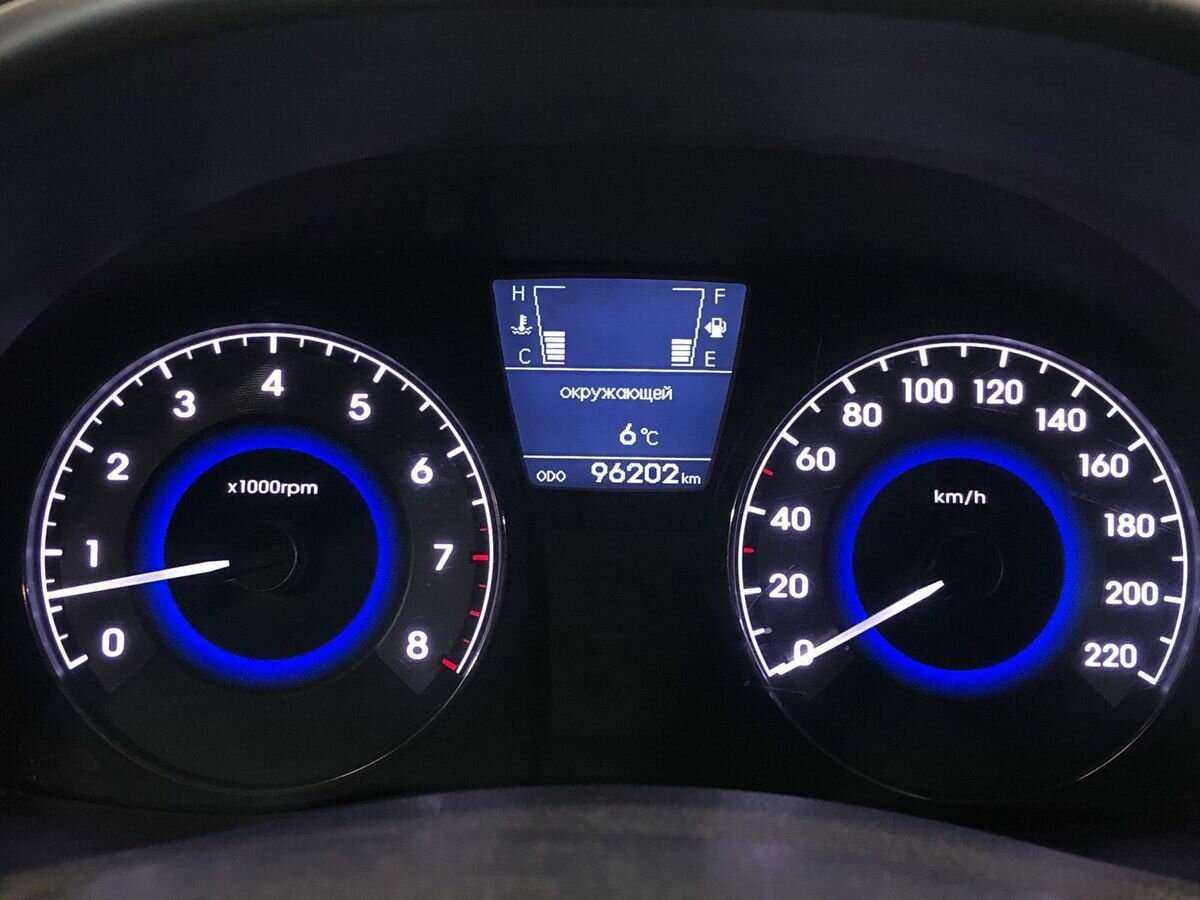 Hyundai Solaris, 2014 - Фото №11