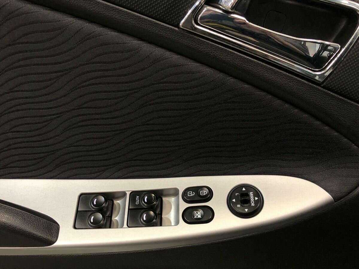 Hyundai Solaris, 2014 - Фото №15