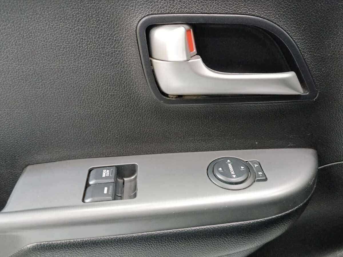 Kia Rio, 2017 - Фото №14