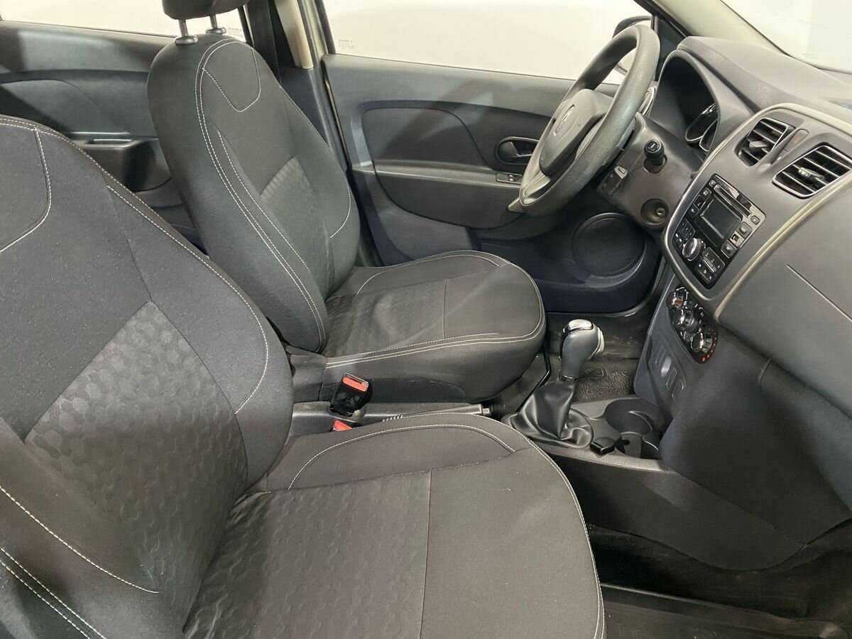 Renault Logan, 2016 - Фото №9