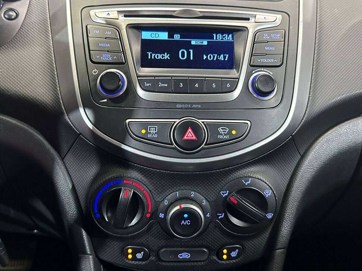 Hyundai Solaris, 2015 - Фото №12