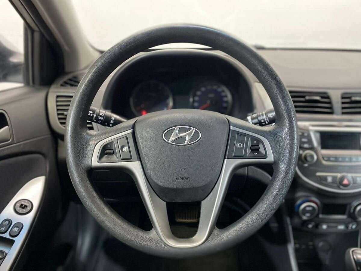 Hyundai Solaris, 2015 - Фото №11
