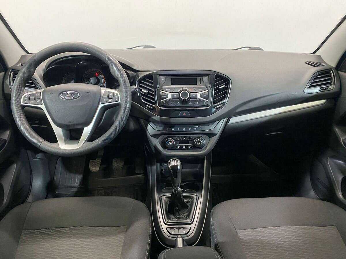 Lada (ВАЗ) Vesta SW, 2018 - Фото №8