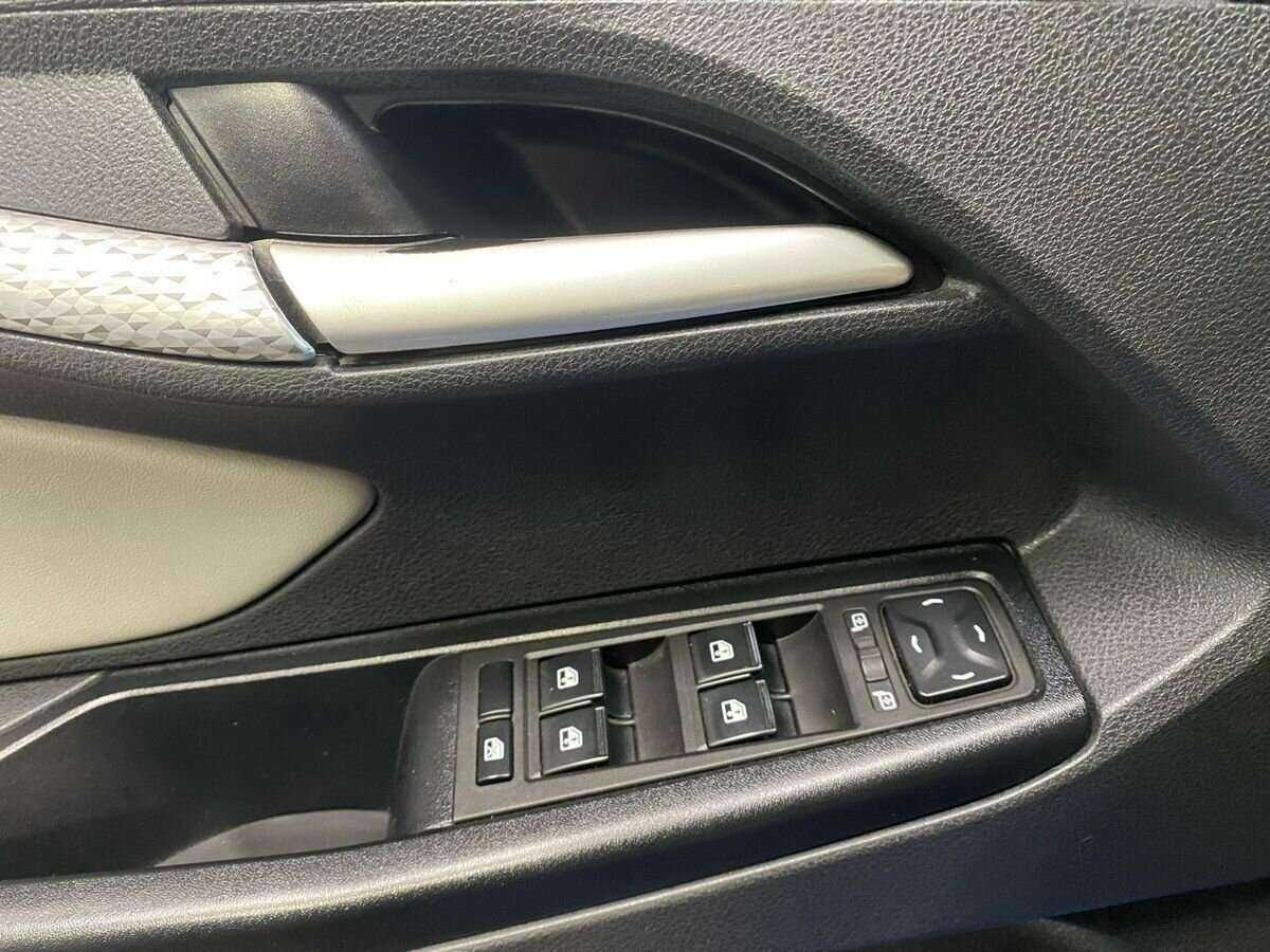 Lada (ВАЗ) Vesta SW Cross, 2021 - Фото №15