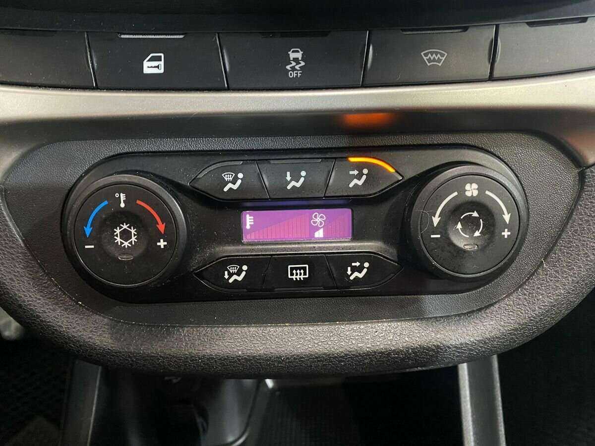 Lada (ВАЗ) Vesta Cross, 2020 - Фото №13