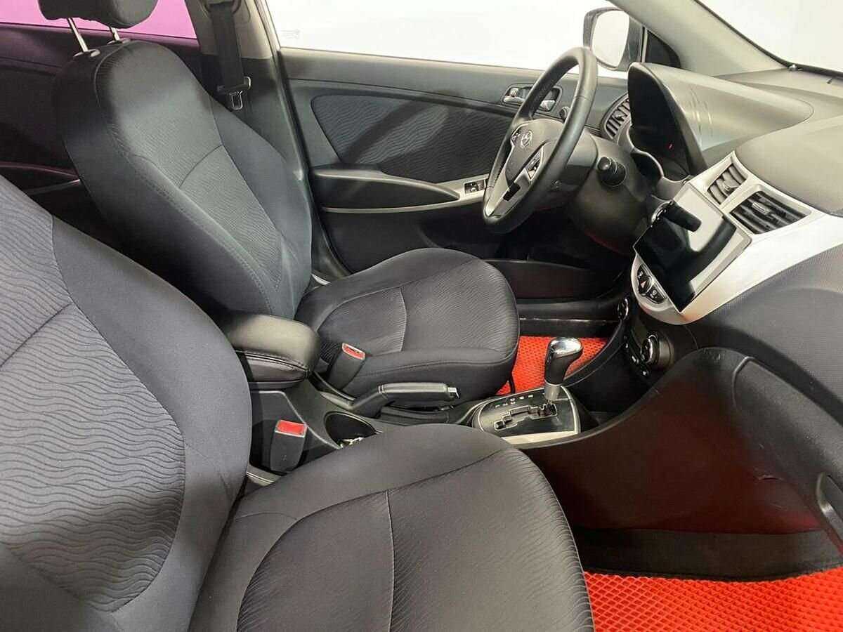 Hyundai Solaris, 2013 - Фото №9