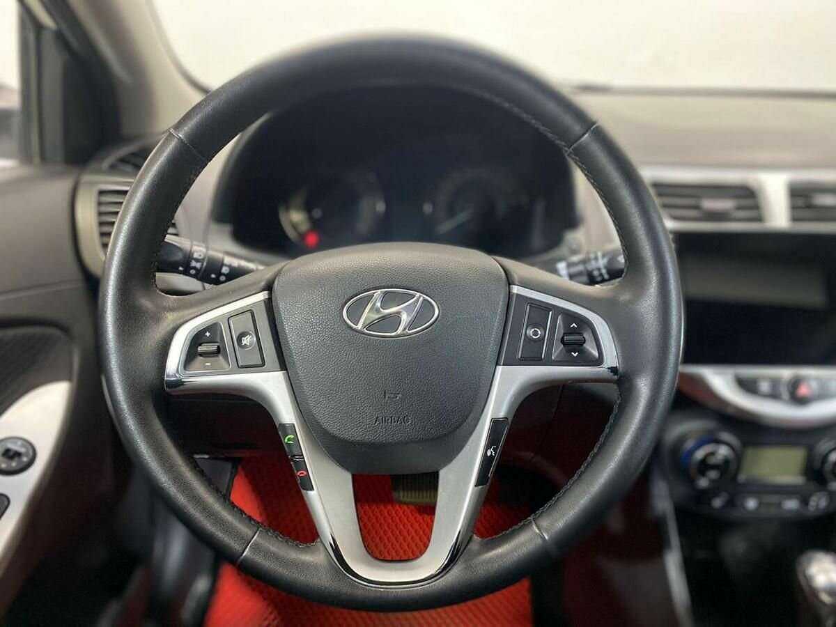 Hyundai Solaris, 2013 - Фото №11