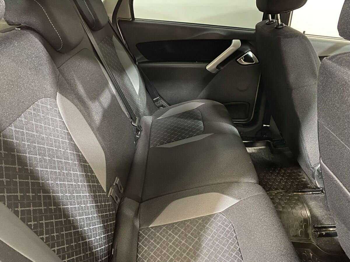 Lada (ВАЗ) Granta, 2020 - Фото №10