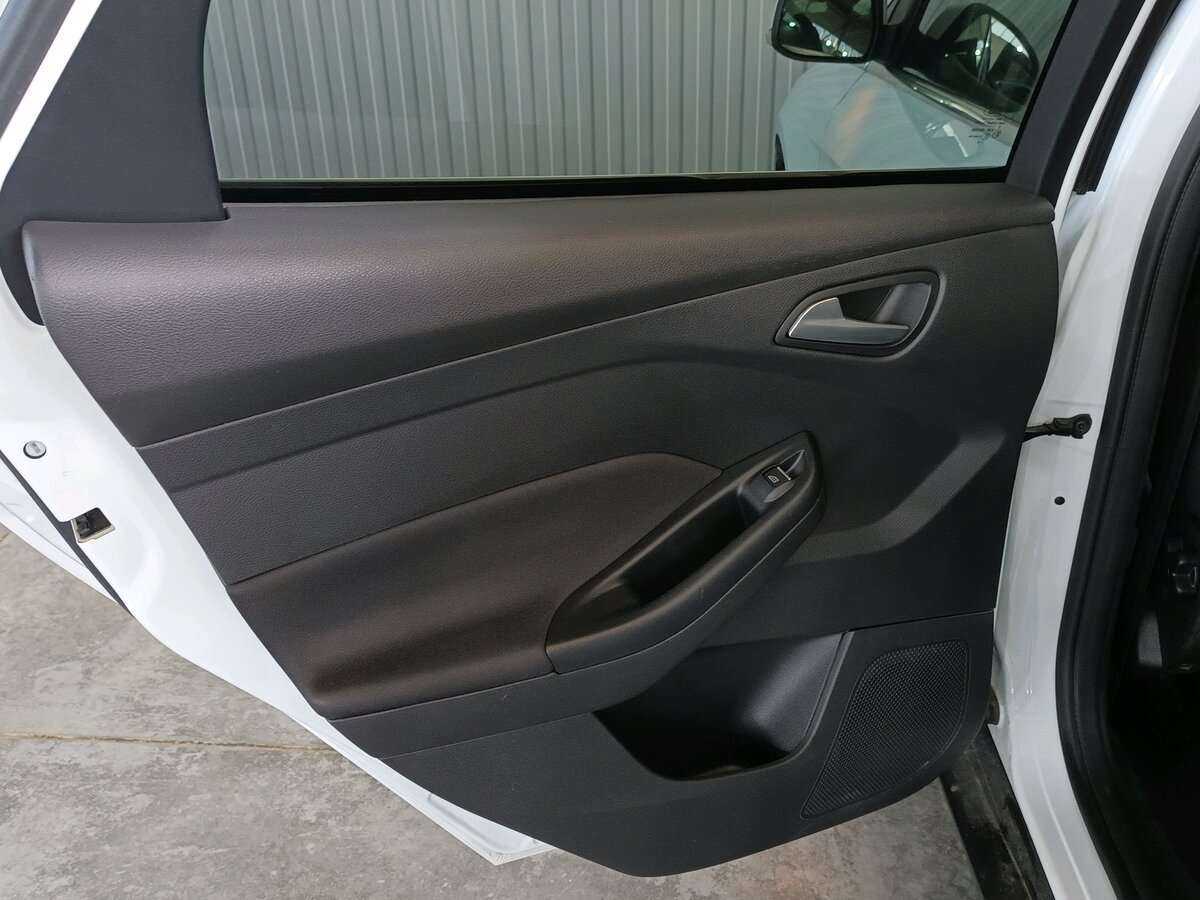 Ford Focus, 2019 - Фото №17
