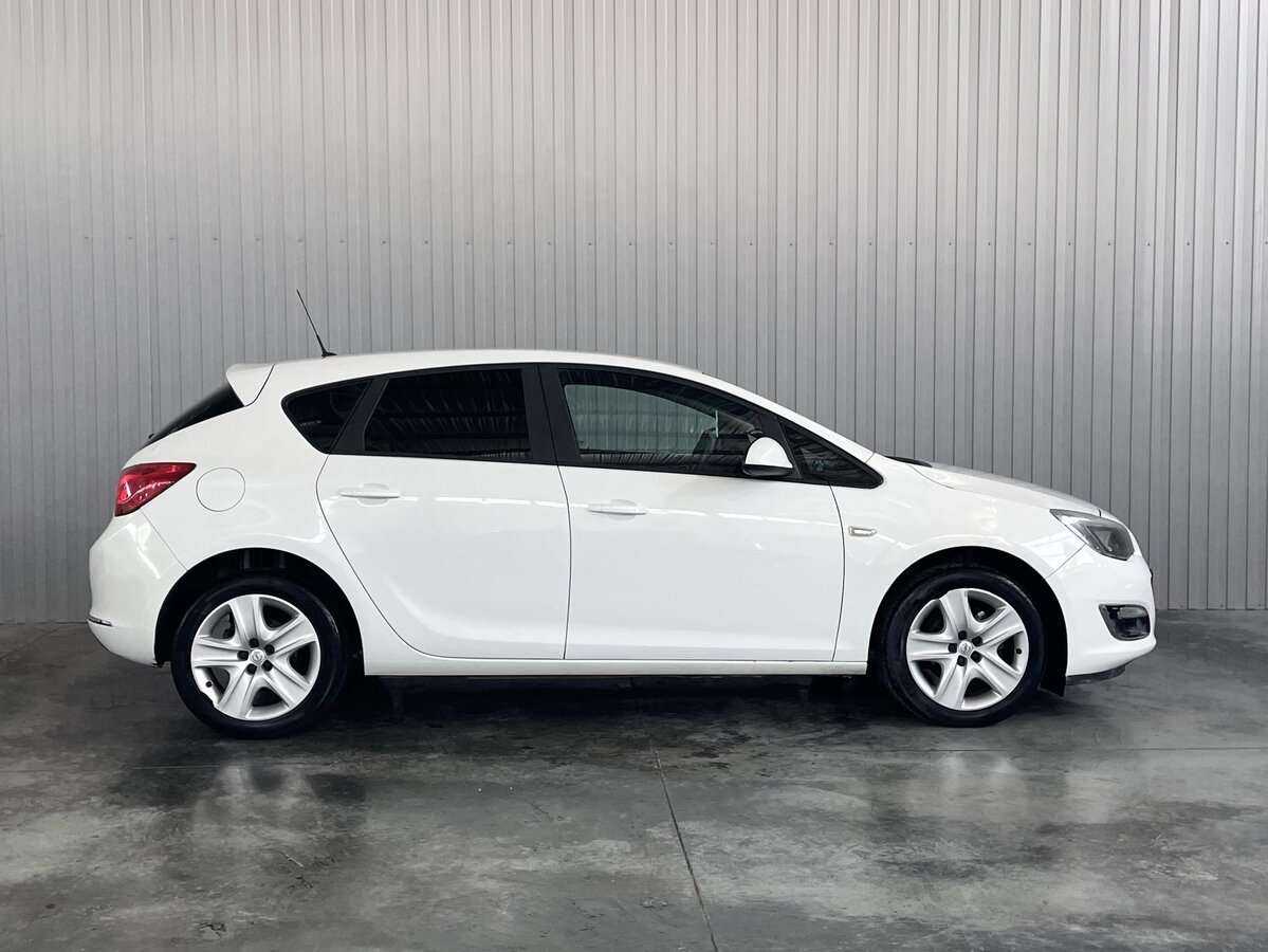 Opel Astra, 2012 - Фото №3