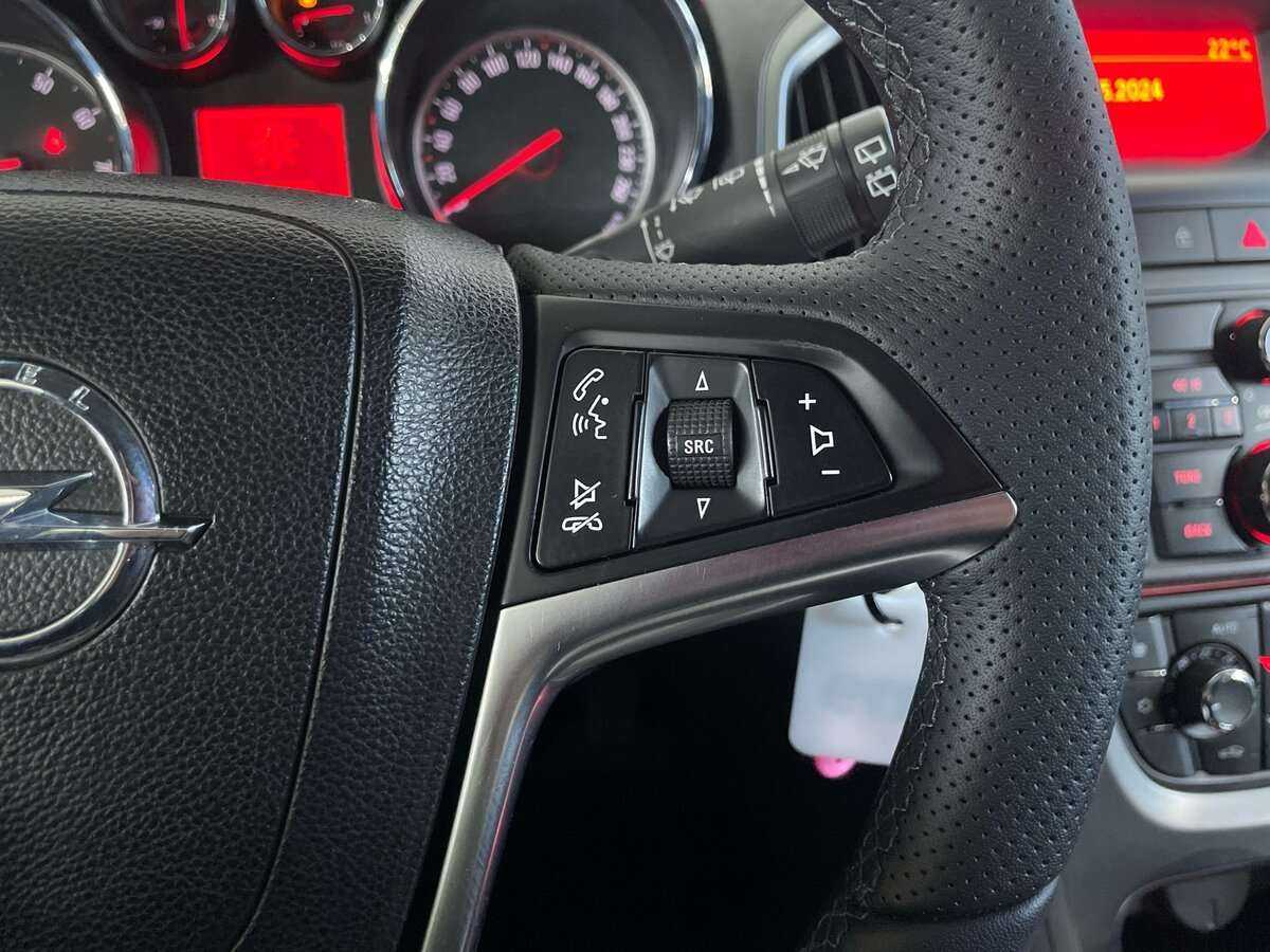 Opel Astra, 2012 - Фото №11