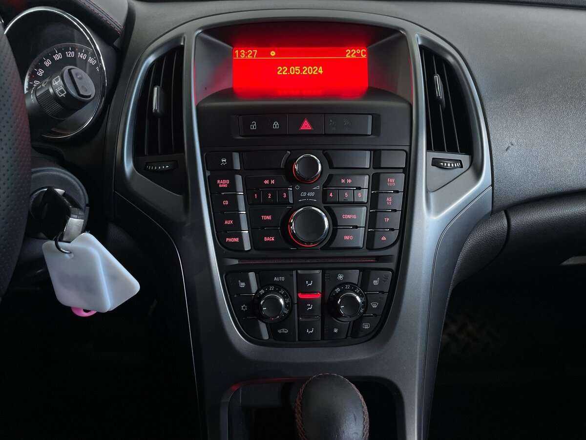 Opel Astra, 2012 - Фото №13