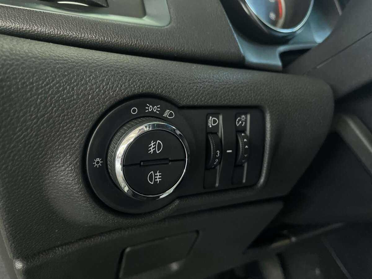 Opel Astra, 2012 - Фото №14