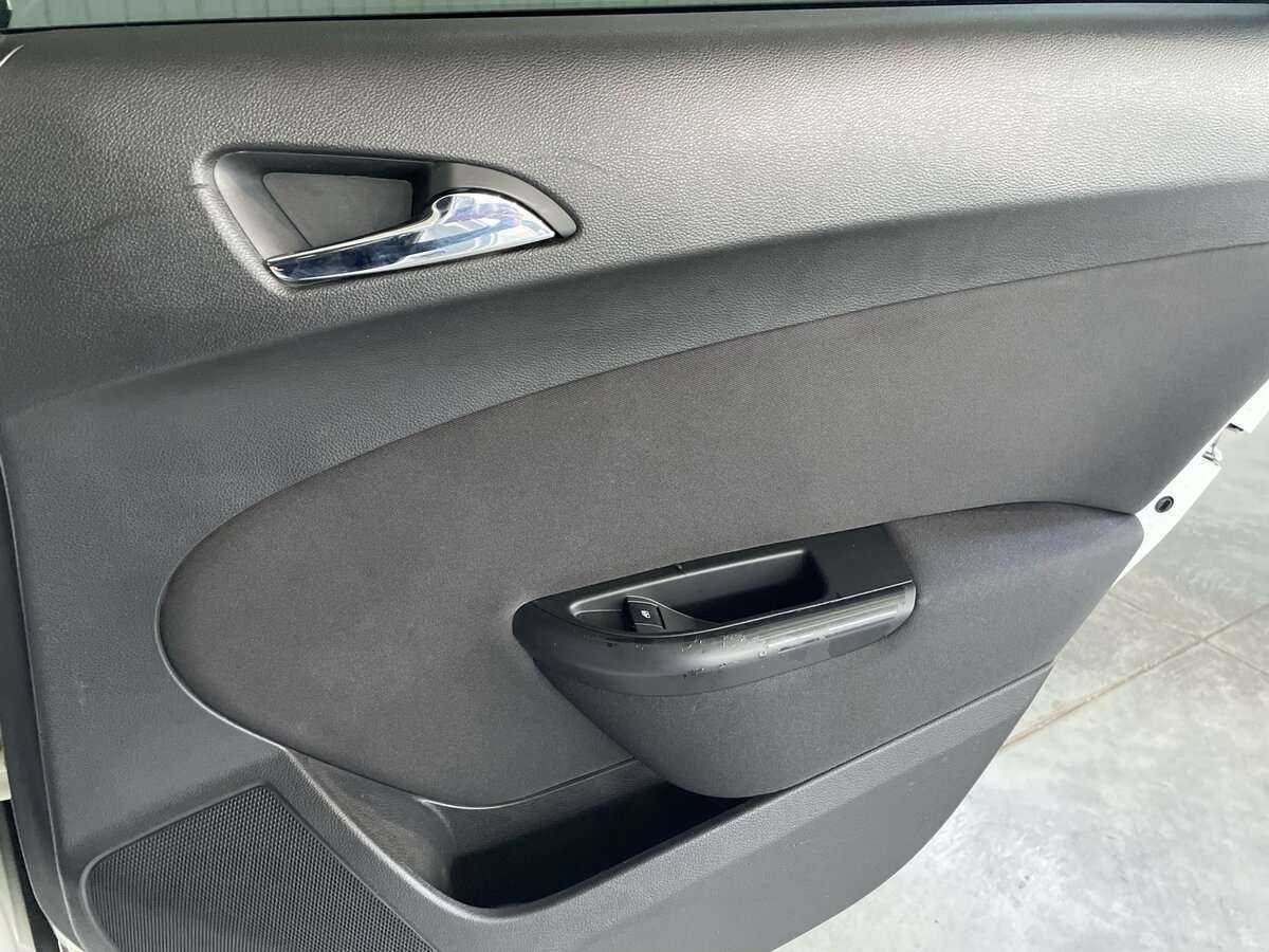 Opel Astra, 2012 - Фото №22