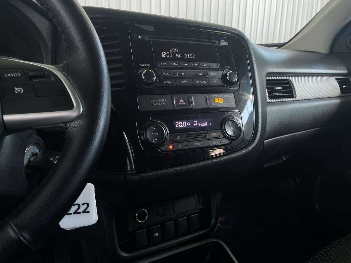 Mitsubishi Outlander, 2018 - Фото №13