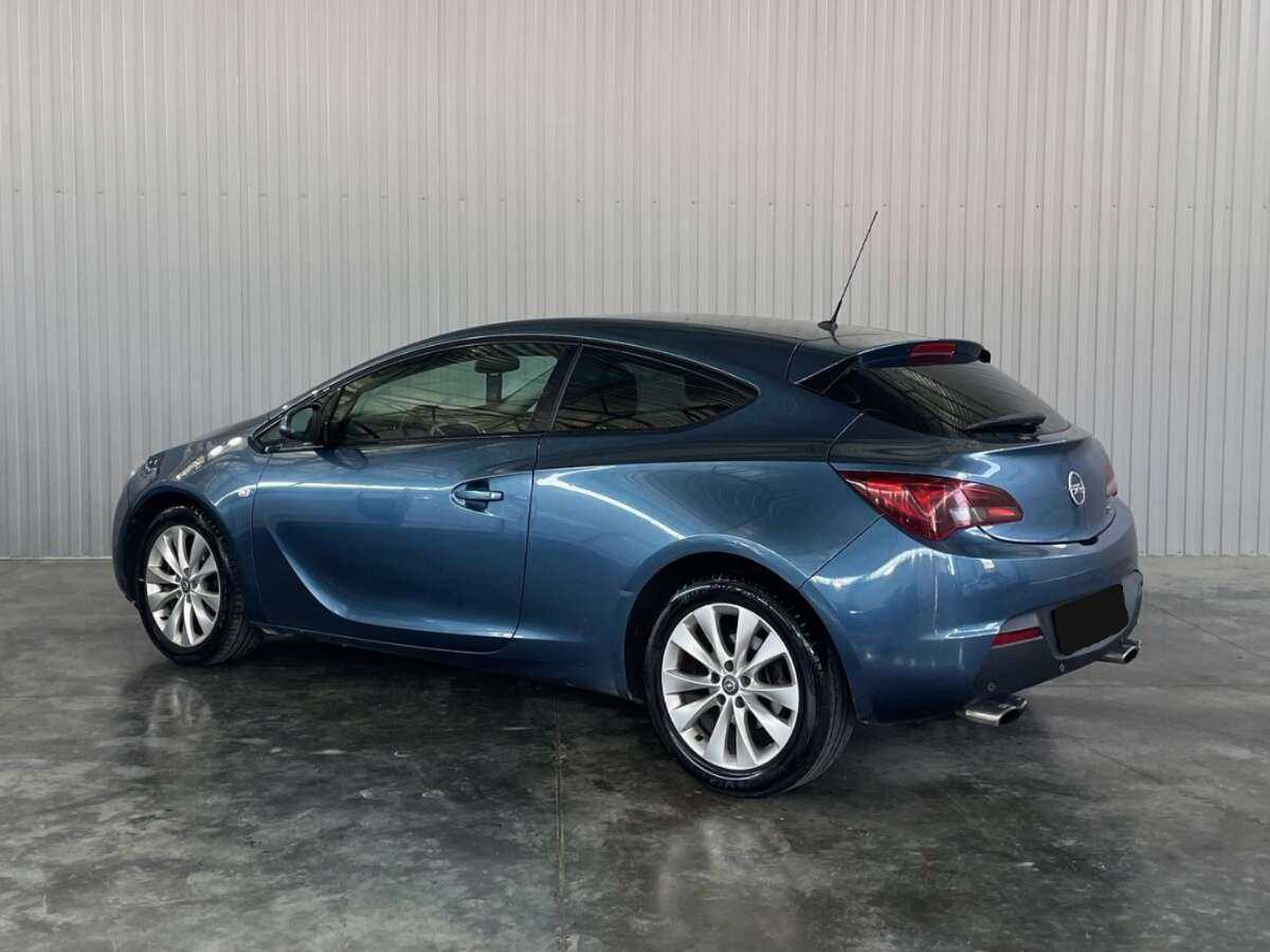Opel Astra GTC, 2014 - Фото №6