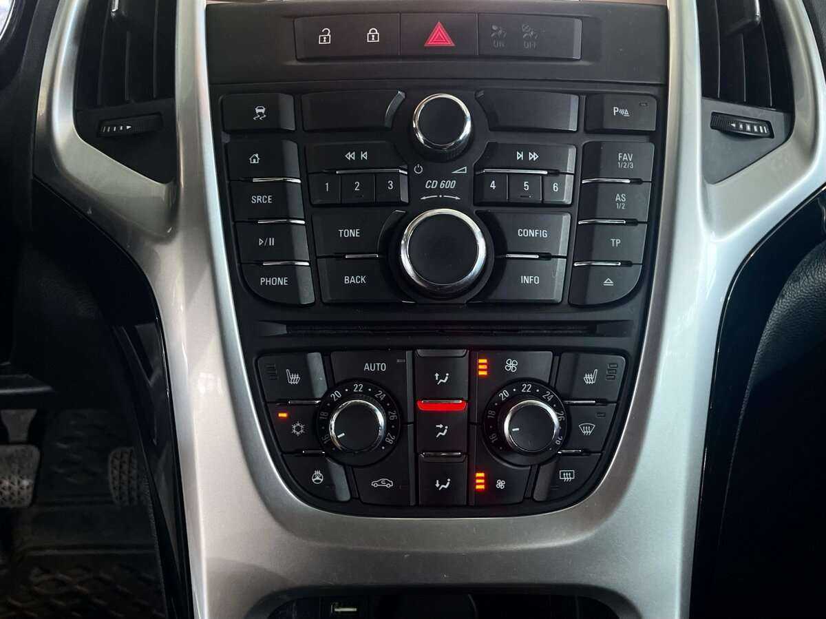 Opel Astra GTC, 2014 - Фото №12