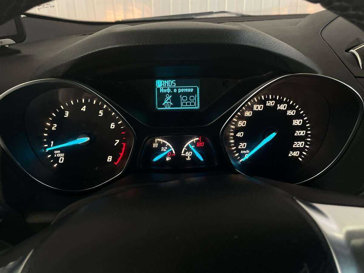 Ford Kuga, 2015 - Фото №12