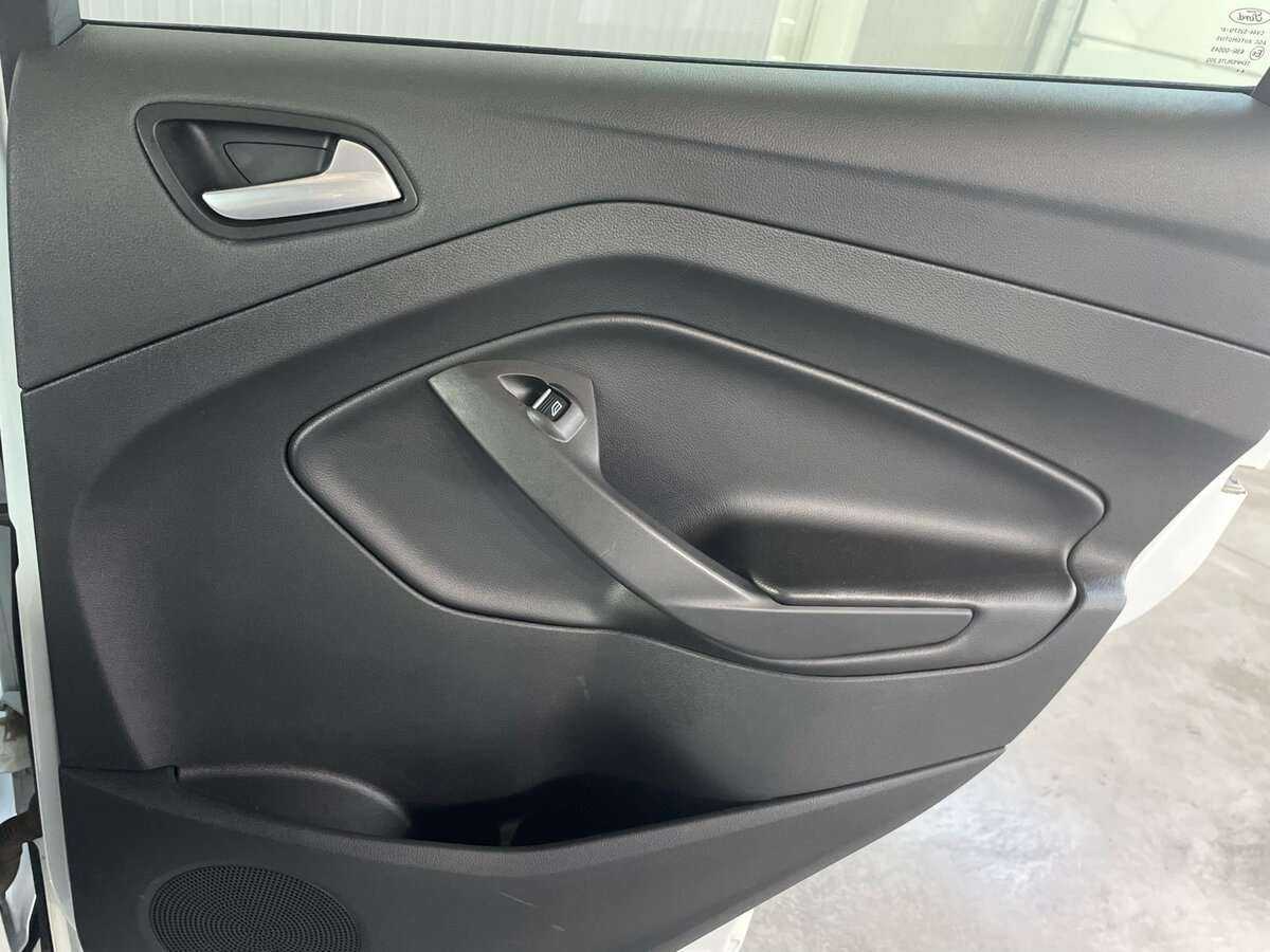 Ford Kuga, 2015 - Фото №22