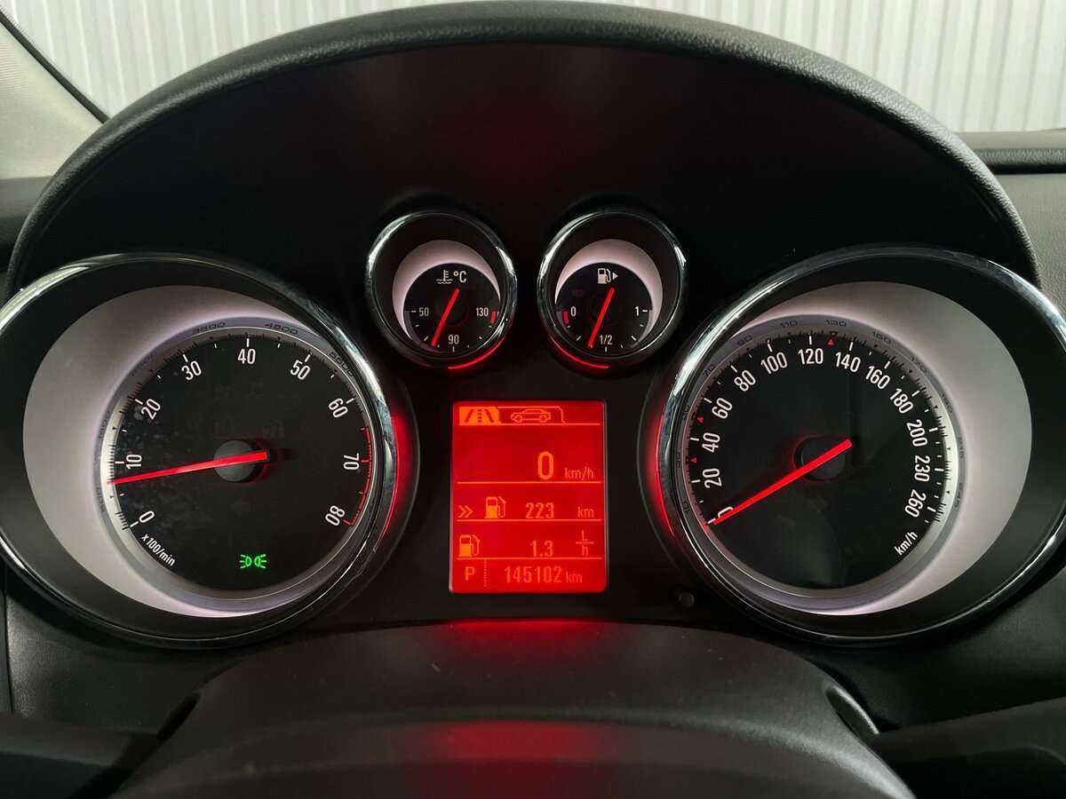 Opel Astra, 2014 - Фото №9