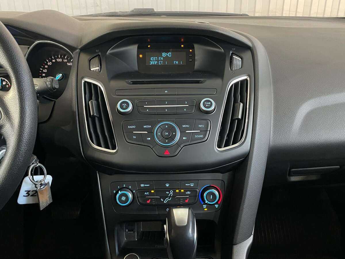 Ford Focus, 2018 - Фото №10