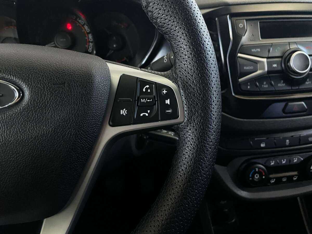 Lada (ВАЗ) Vesta, 2018 - Фото №11