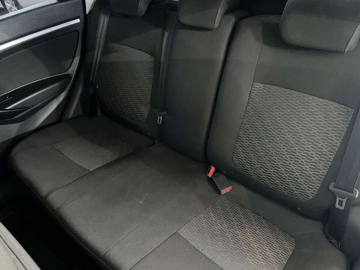 Lada (ВАЗ) Vesta, 2018 - Фото №15