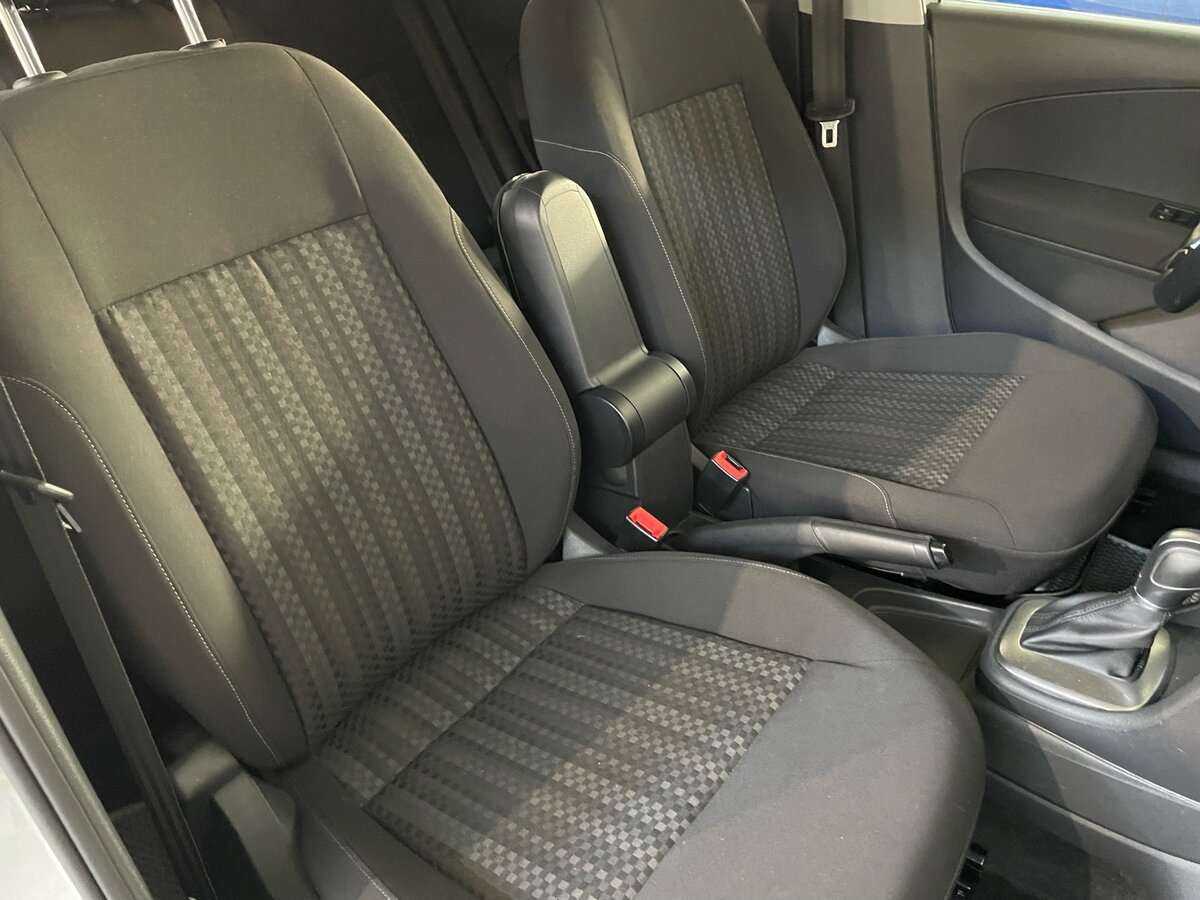 Volkswagen Polo, 2018 - Фото №14