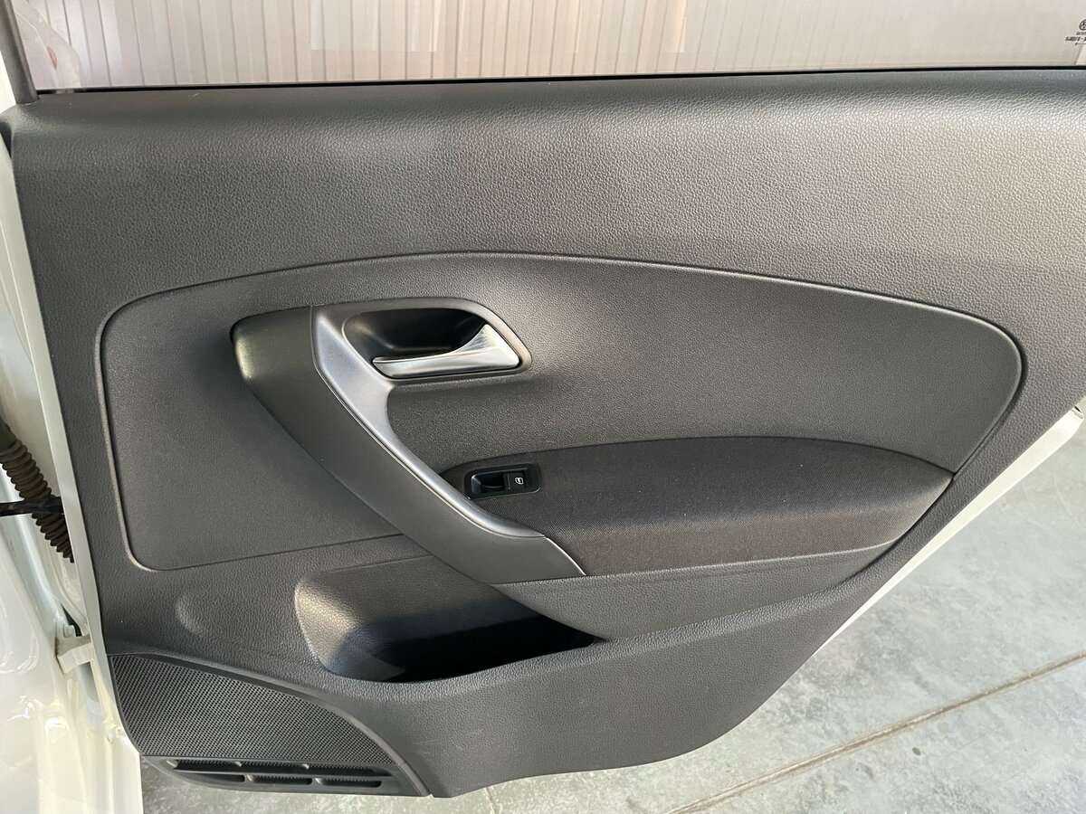 Volkswagen Polo, 2018 - Фото №19