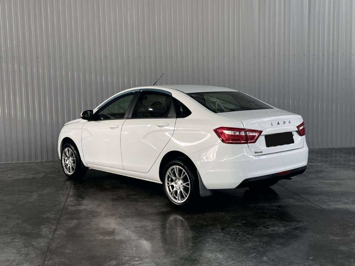 Lada (ВАЗ) Vesta, 2017 - Фото №6