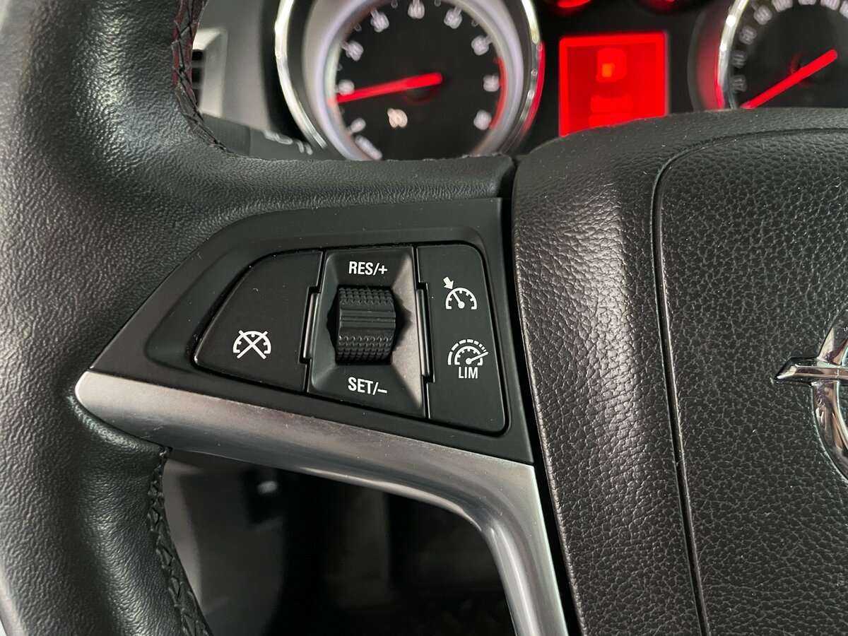 Opel Astra, 2014 - Фото №10