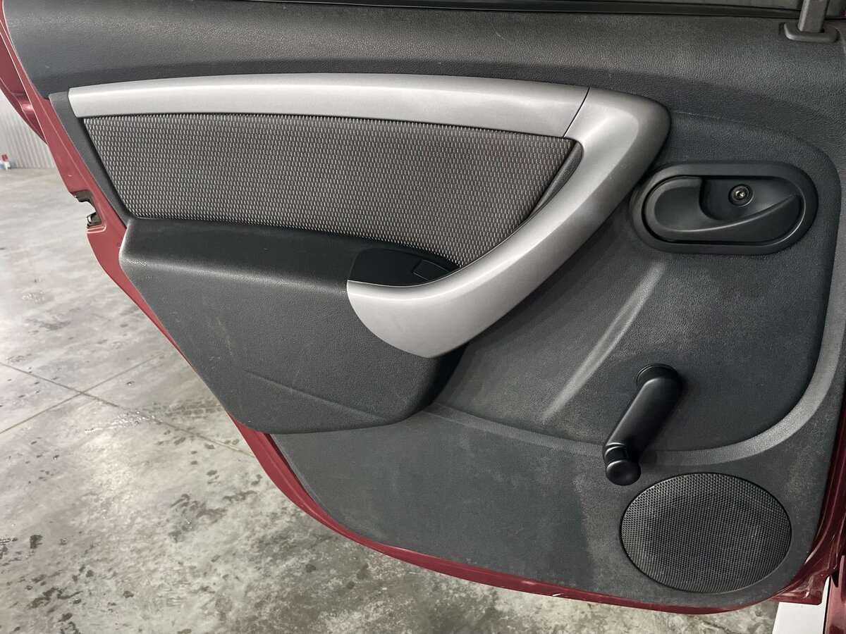 Renault Duster, 2012 - Фото №17