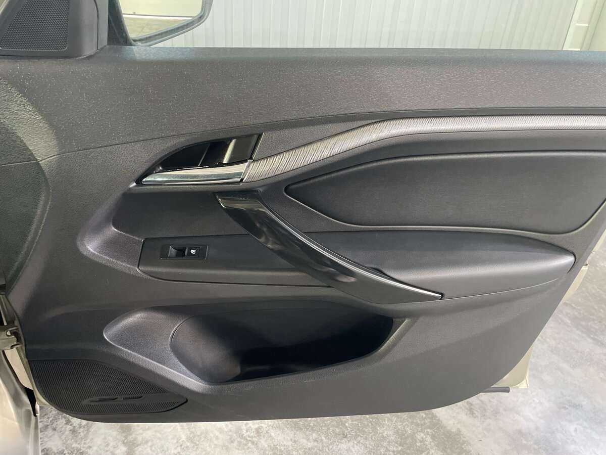 Lada (ВАЗ) Vesta, 2017 - Фото №20