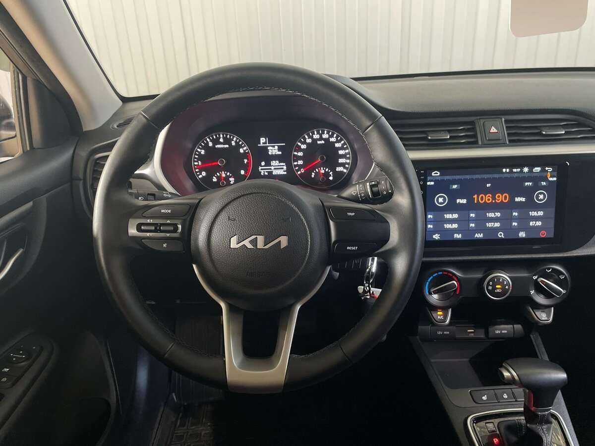 Kia Rio X, 2022 - Фото №9